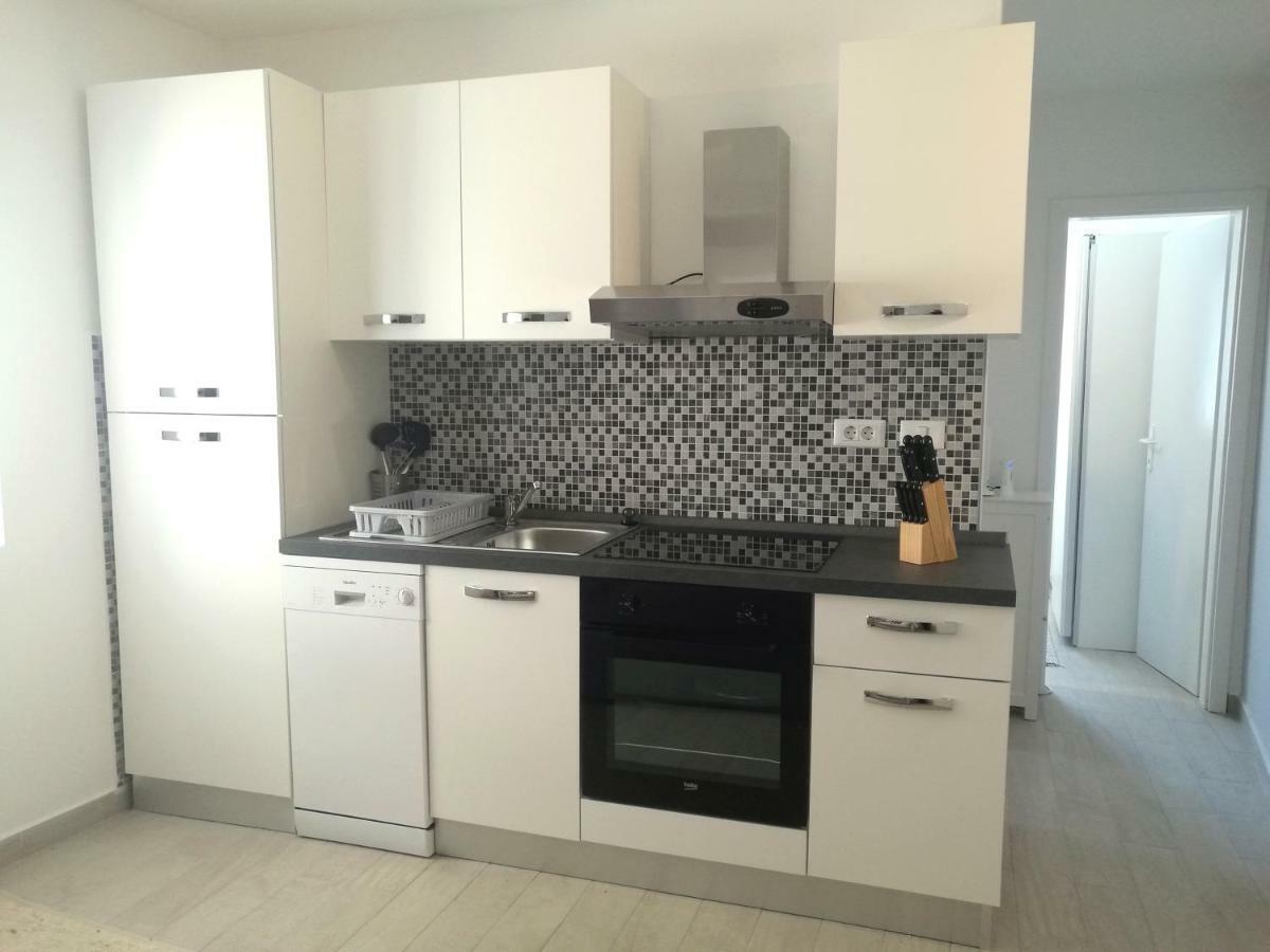 Apartment Seashell Šišan Esterno foto
